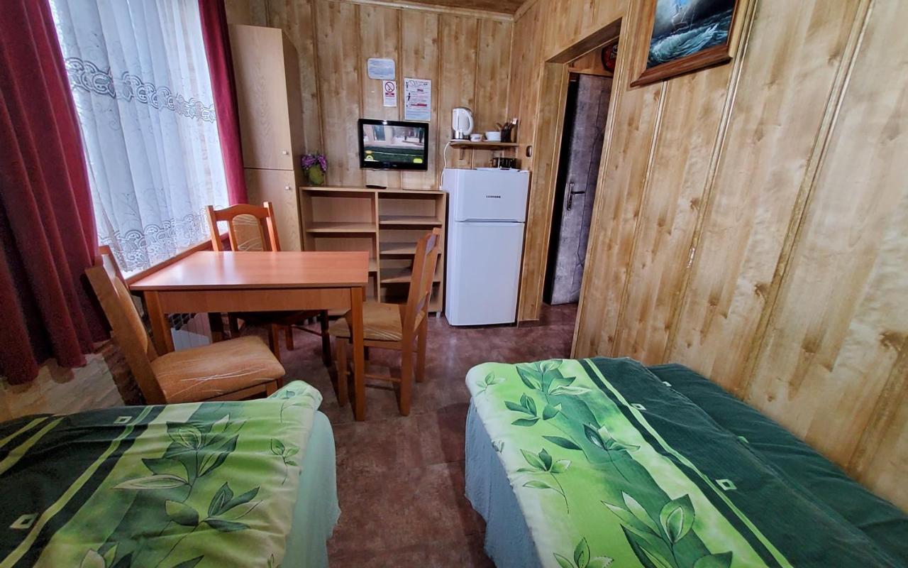 Willa U Damiana - Pokoje Noclegi Nad Morzem Großmöllen Exterior foto